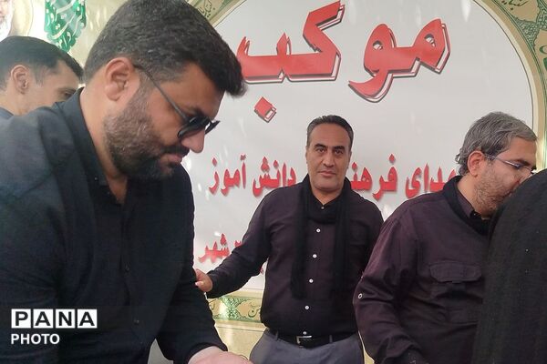 برپایی موکب معاونت پرورشی و تربیت‌بدنی آموزش و پرورش ناحیه دو شهرری در مسیر جاماندگان اربعین حسینی