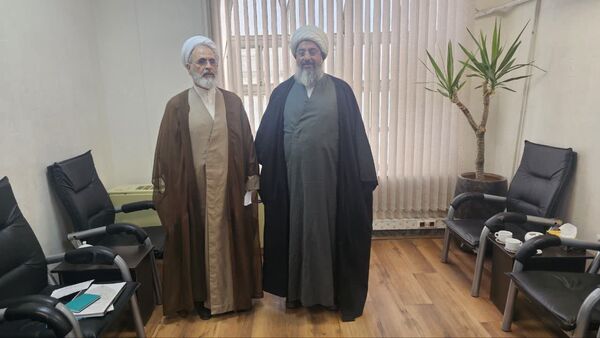 دیدار تمامی مسئولان ساوجبلاغ با امام جمعه 