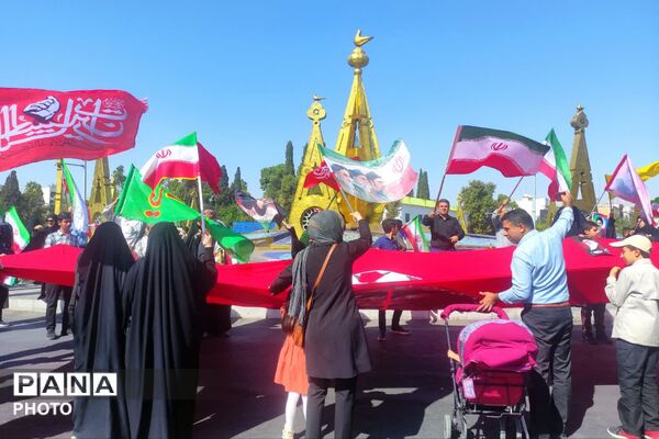 گرامیداشت جان‌فدایان ایران در شیراز