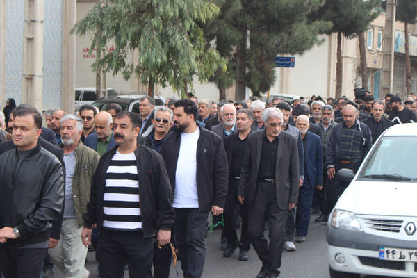 مراسم تشییع مادر شهید «حسین بی‌تا» در قم