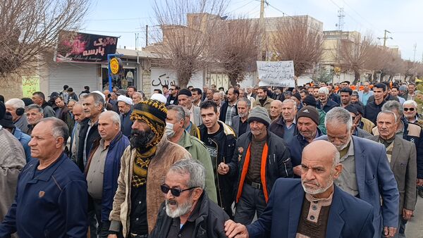 راهپیمایی ۲۲ بهمن در مشهدمرغاب