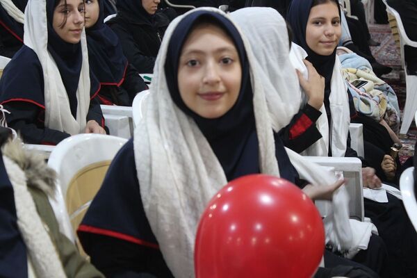 برگزاری مراسم ولادت حضرت فاطمه زهرا (س) در بهارستان‌دو با حضور پرشور خانواده ها