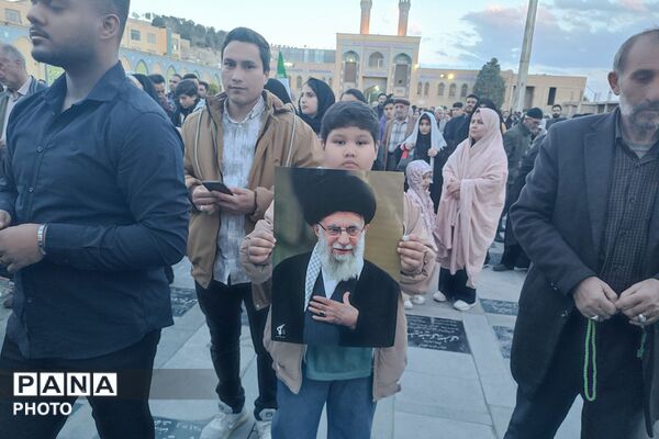 طنین اقتدار در لحظه تحویل سال نو بر فراز گنبد فیروزه ای؛ هفت سین مقاومت در پیشوا