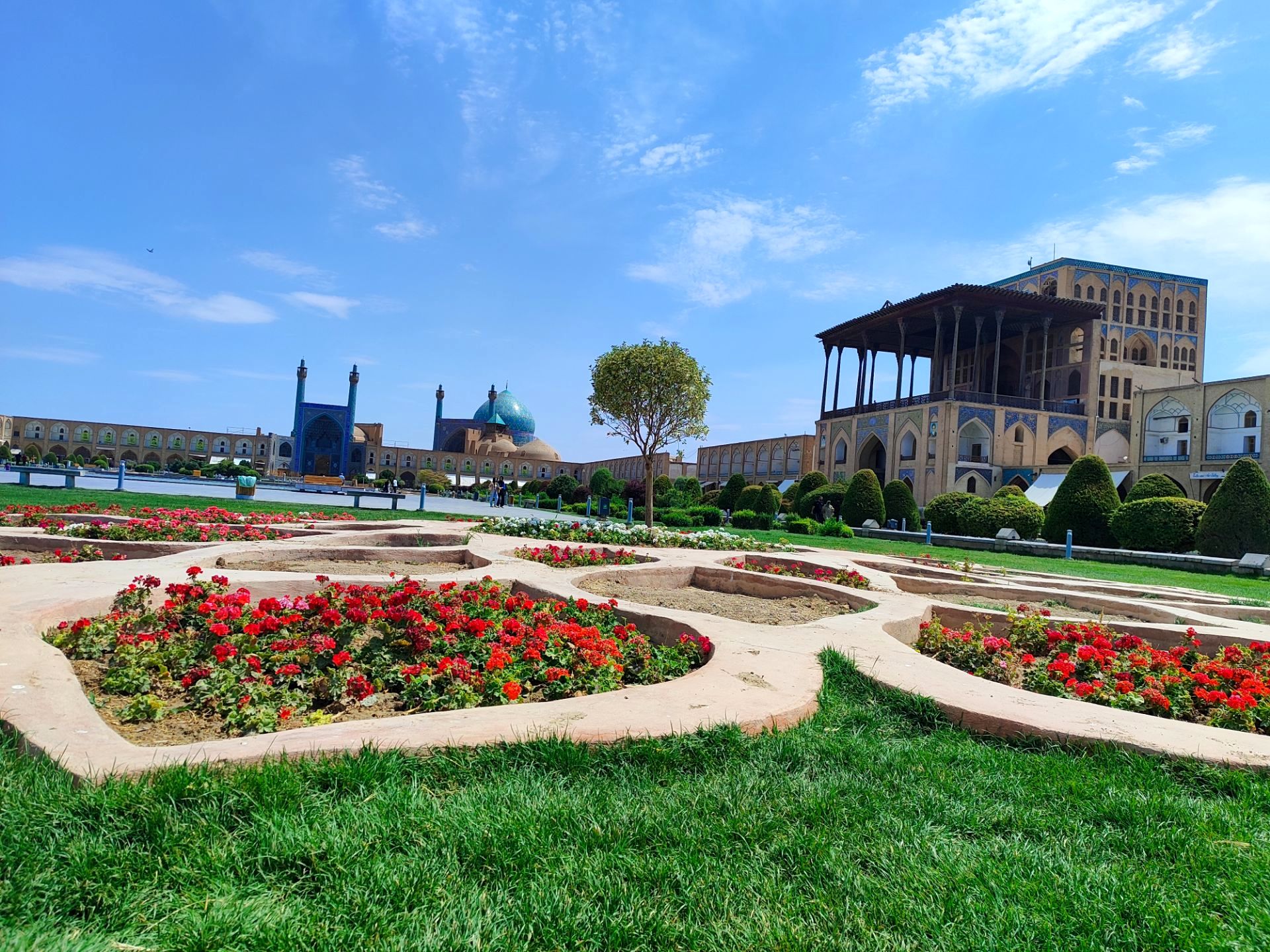 میدان امام اصفهان، شاهکاری از معماری و تاریخ