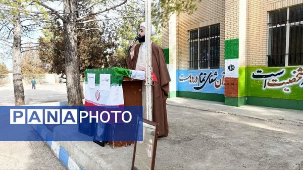 جلسه پرسش و پاسخ  و نشست بصیرتی در مدرسه نخبگان عشایر