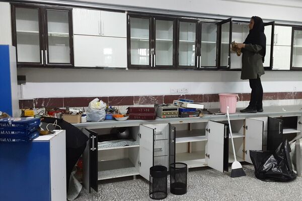 دبیرستان فرزانگان قائمشهر به استقبال مهر رفت