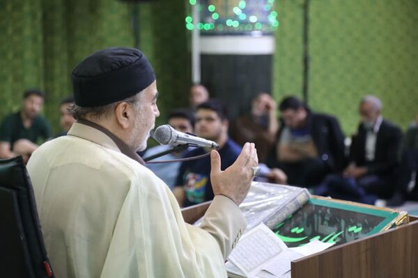 افتتاحیه مراسم اعتکاف بزرگ جنوب شرق استان تهران در مصلی صاحب الزمان (عج) شهرستان ورامین 