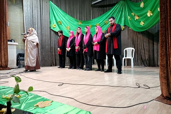 دبیرستان عترت ورامین، عطر مادر را در کانون هدایت پراکند