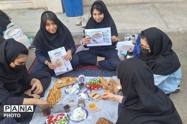 ترویج سبک زندگی سالم در مدرسه آمنه بهارستان با برگزاری هفته بهداشت