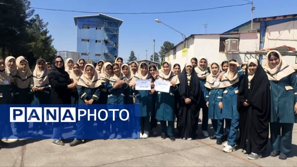 آشنایی دانش‌آموزان باحرف و مشاغل مختلف در بازدیدهای علمی 