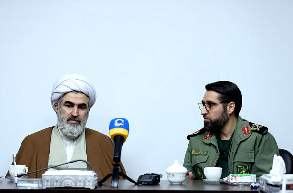 رونمایی از پوستر رویداد «یادگار ماندگار حاج شیخ» در قم