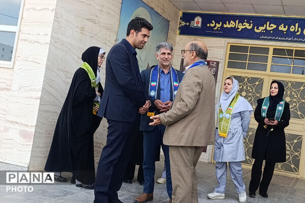 سفر معاون فعالیت های دانش آموزی کشور همراه با کارشناس جذب پیشتازان به خراسان شمالی 