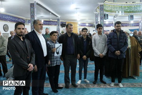 نماز جمعه‌ای با عطر ماه رمضان در شهرستان فیروزکوه