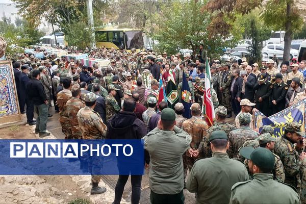 تشییع پیکر پاک و مطهر شهدای گمنام در شیراز 