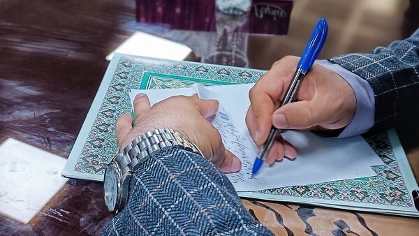 نشست خبری رئیس آموزش و پرورش شهرستان مارگون به‌مناسبت هفته معلم
