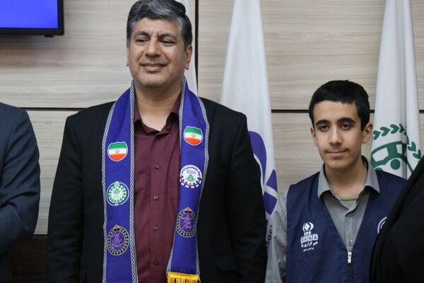 تجلیل از خبرنگاران برتر ناحیه دو مشهد با حضور مسئولان استانی