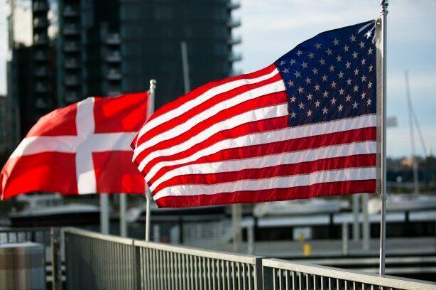 دانمارک، سفیر آمریکا را احضار می‌کند