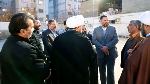 نشست صمیمی مسئولان با اهالی مسجد و محله فلاحی مشهد