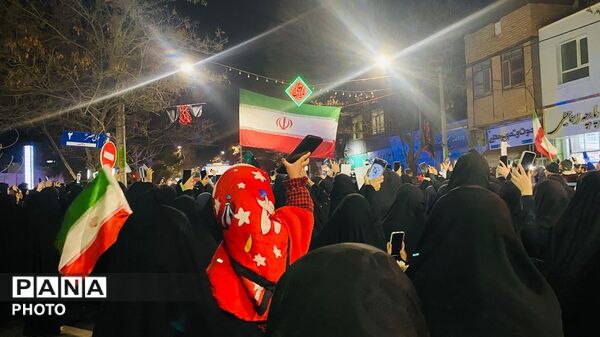 راهپیمایی شبانه در شهرستان باخرز