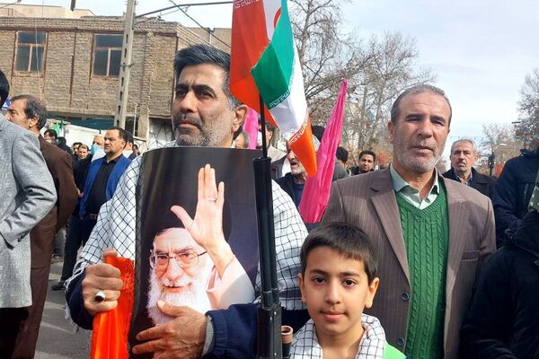 ۲۲ بهمن در ورامین، حماسه ای به وسعت یک شهر