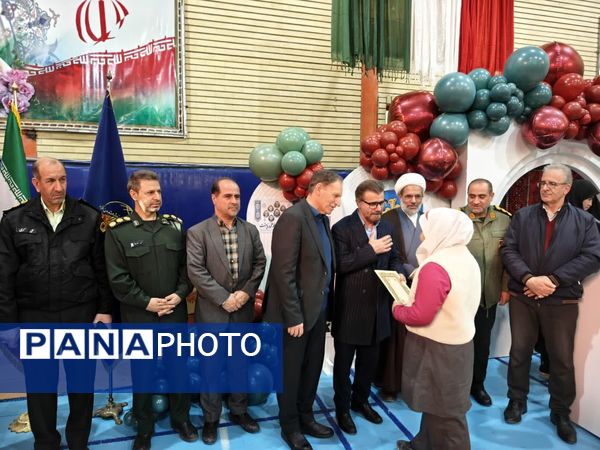 زنگ انقلاب همزمان در مدارس کرمانشاه نواخته شد