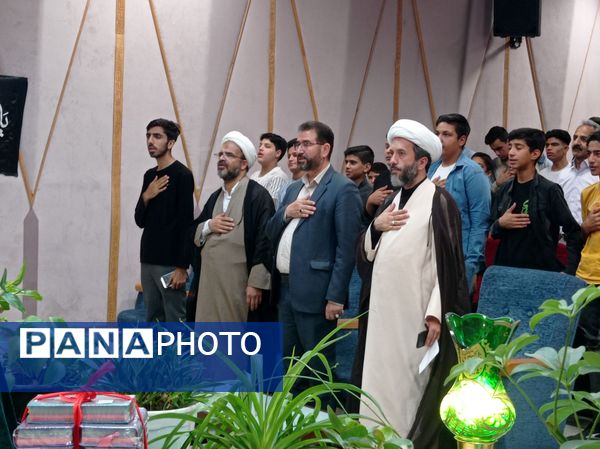 تجلیل از نخبگان قرآنی در  رضویه