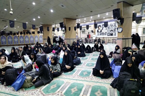 آغاز سفر دختران چهاردانگه به سوی دیار نور و سرزمین مقدس