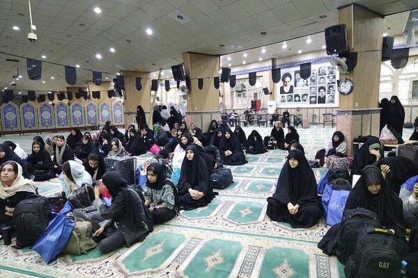 آغاز سفر دختران چهاردانگه به سوی دیار نور و سرزمین مقدس