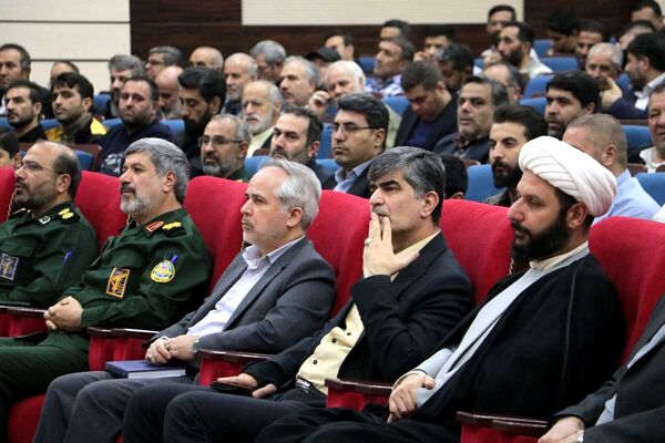 همایش فرماندهان ادوار بسیج ملارد