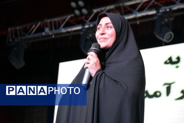 همایش نوگلان سرامد استان اصفهان