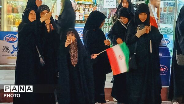 هستیم درخیابان ،محکم تر از قبل