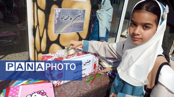 شور عاطفه‌ها در دبستان لطیفه مشهد