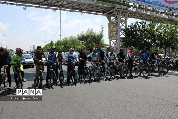 حضور پرشور مردم اسلامشهردر راهپیمایی روز جهانی قدس