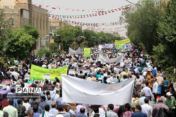 برگزاری راهپیمایی عظیم روز قدس در یزد