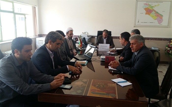 جلسه ستاد ثبت‌نام دانش آموزان برای سال تحصیلی 99/98