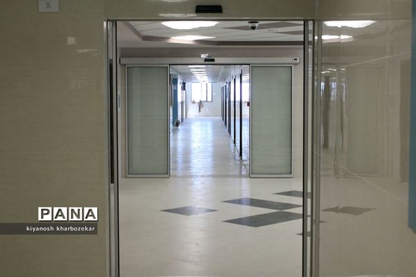 بازدید استاندار آذربایجان غربی از پروژه بیمارستان فوق تخصصی زنان ارومیه