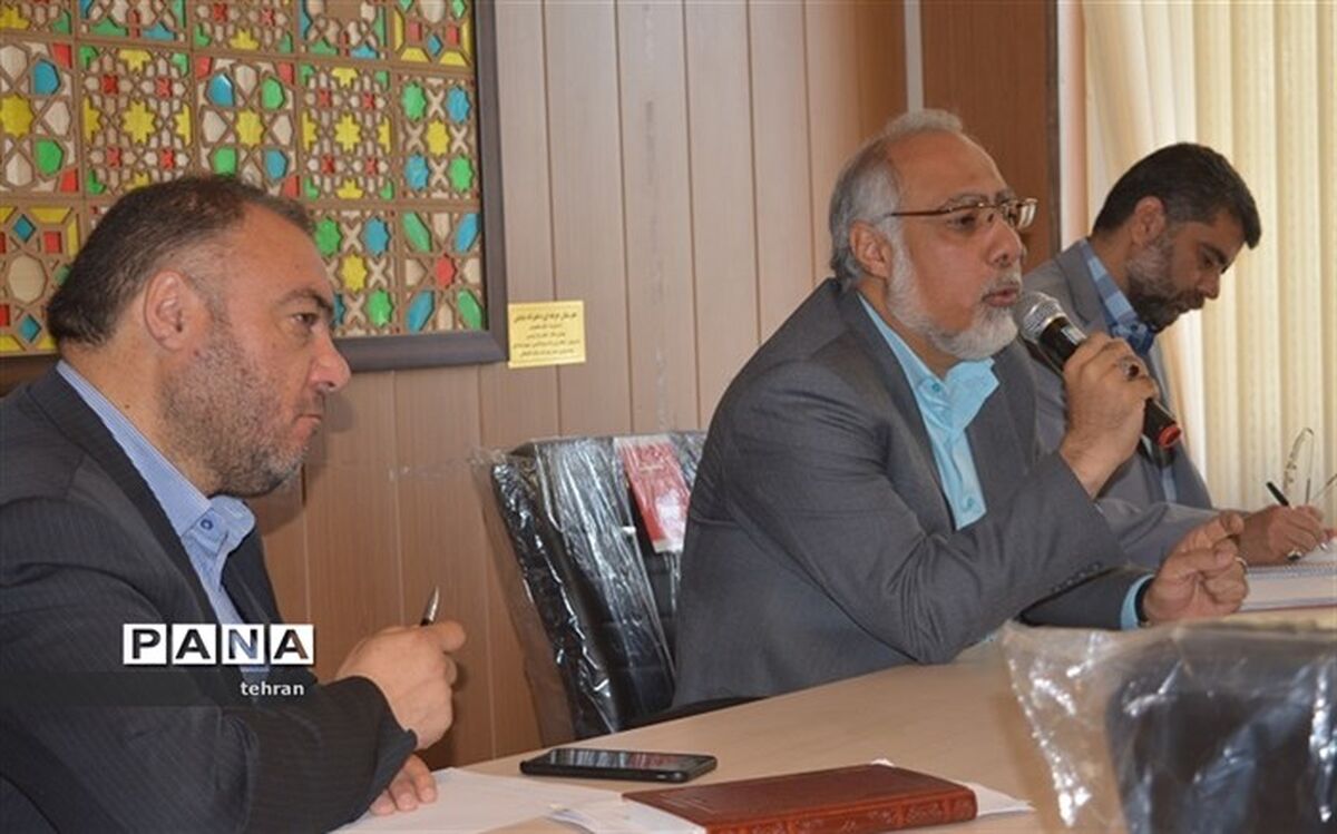 میرشفیعی: اولویت سال تحصیلی پیش رو تقویت نقاط مثبت و حذف نقاط ضعف مدارس است