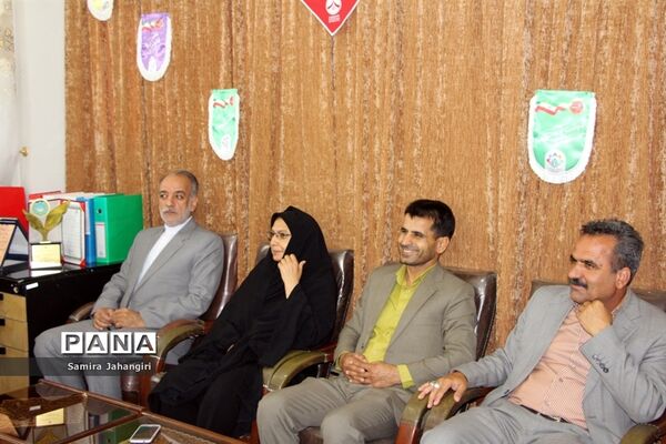 حضور صمیمی مدیرکل آموزش و پرورش استان خراسان جنوبی در سازمان دانش‌آموزی
