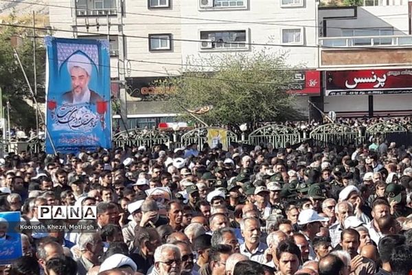 مراسم تشییع پیکر امام جمعه شهرستان کازرون