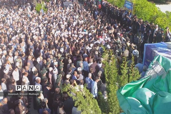 مراسم تشییع پیکر امام جمعه شهرستان کازرون