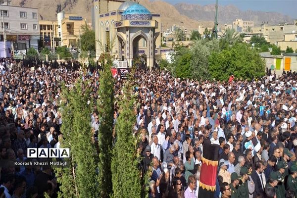 مراسم تشییع پیکر امام جمعه شهرستان کازرون