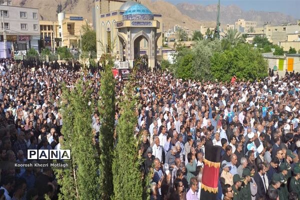 مراسم تشییع پیکر امام جمعه شهرستان کازرون