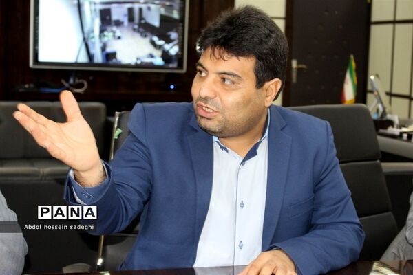 جلسه کار گروه استانی لباس فرم دانش‌آموزی استان بوشهر