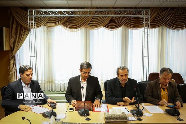 امضا تفاهم‌نامه همکاری اولین جشنواره ملی تجربیات موفق مدارس