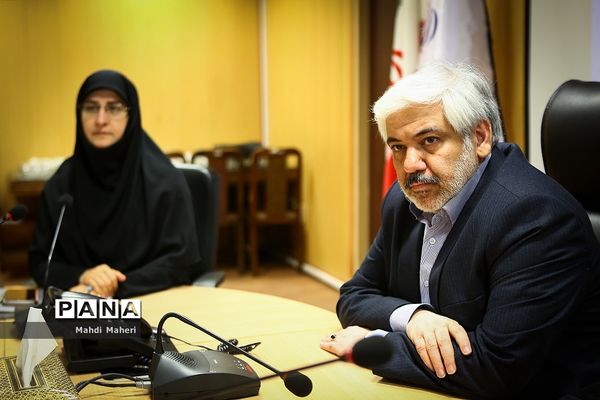 امضا تفاهم‌نامه همکاری اولین جشنواره ملی تجربیات موفق مدارس