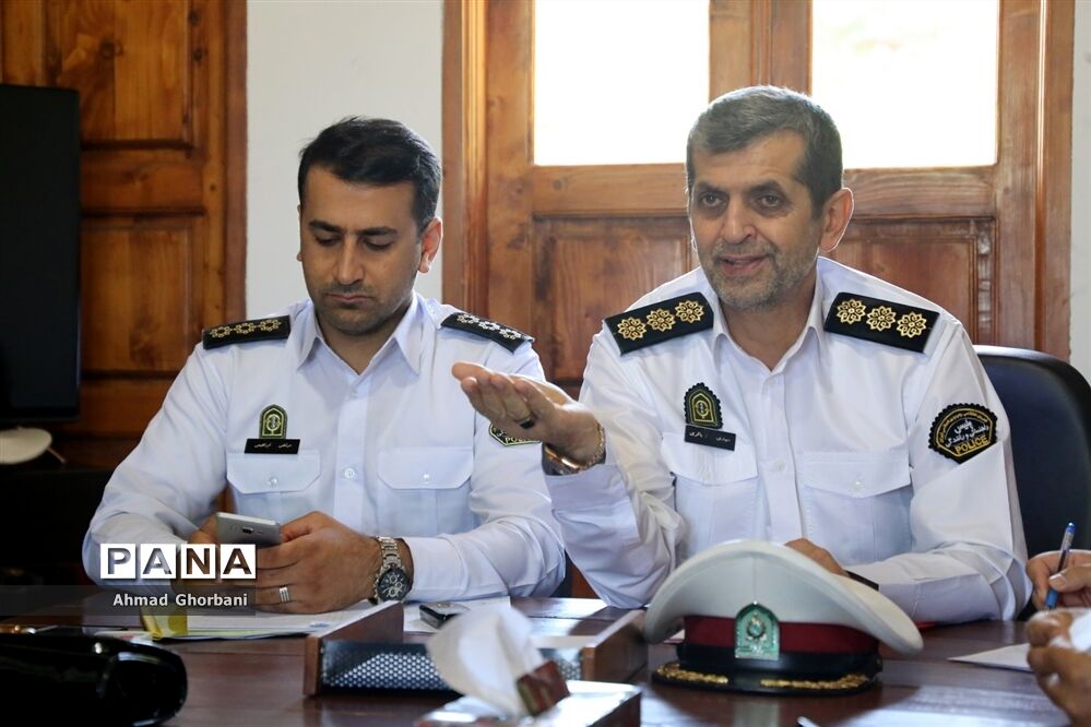 نشست هم‌اندیشی رئیس پلیس راهنمایی و رانندگی مازندران با اصحاب رسانه