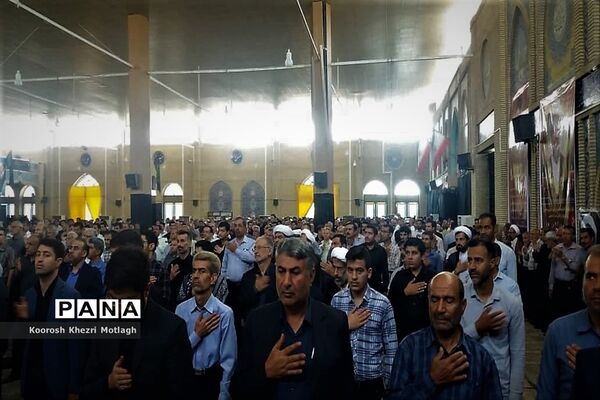 مراسم هفتمین روز درگذشت امام جمعه  شهرستان کازرون همراه با مراسم ارتحال امام خمینی (ره)