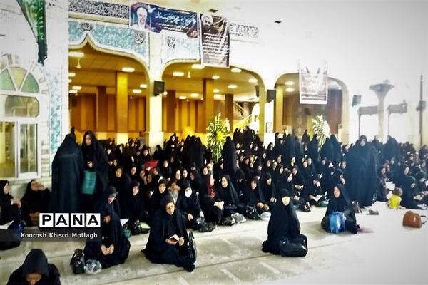 مراسم هفتمین روز درگذشت امام جمعه  شهرستان کازرون همراه با مراسم ارتحال امام خمینی (ره)