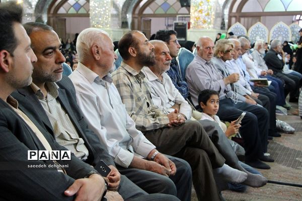 برگزاری مراسم سی امین سالگردارتحال ملکوتی حضرت امام (ره) در شیراز