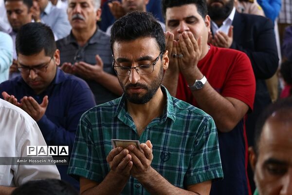 برگزاری نماز عید سعید فطر در مصلی جزیره کیش